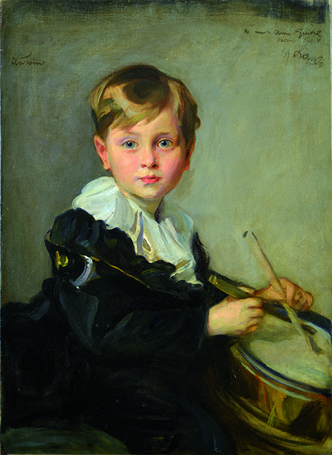 Philip Alexius de László (1869 – 1937) Portrait d’Antoine XIII, duc de Guiche enfant dit L’enfant au tambour. © Jean-Yves Chermeux, Musée national et domaine du château de Pau
