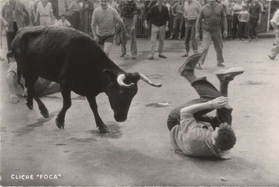 PH.62.14.7 Auguste Aubert  Courses de vaches aux fêtes de Bayonne Tirage photographique noir et blanc 1958